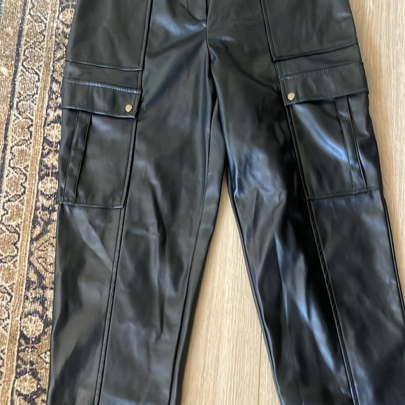 Jason Wu Faux Leather Cargo Pants size 6 $280 MSRP Straight Leg - Picture 4 of 10